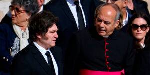Milei viaja al Vaticano por la asunción del papa León XIV.