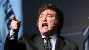 Javier Milei durante un acto oficial