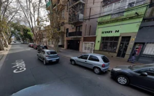 Patrullero en operativo policial en Rosario