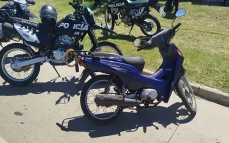 Motochorros perseguidos desde zona sur hasta el noroeste