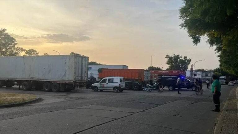Motociclista pierde la vida tras un accidente en Gálvez.