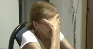 violento asalto a una mujer de 78 años