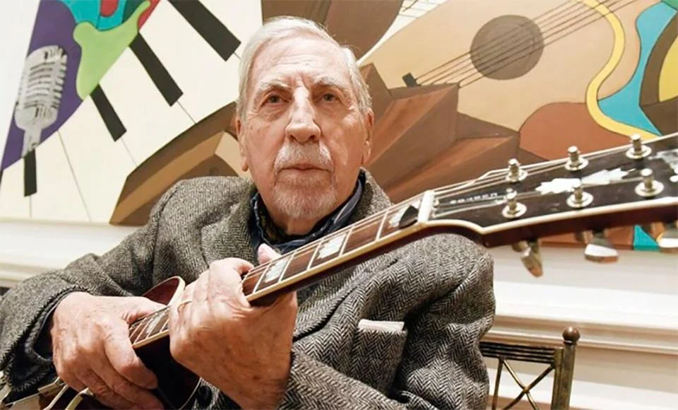 La Academia Nacional del Tango confirmó la triste noticia. El músico tenía 94 años y era considerado uno de los pioneros del jazz en Argentina.