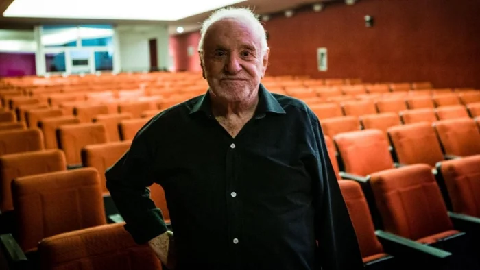 El actor y director, de extensa trayectoria en el cine y el teatro nacional, falleció este miércoles a los 93 años, según indicó su familia. 