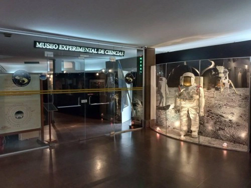 El Museo constituye uno de los 3 espacios del Complejo Astronómico Municipal. Aborda contenidos pertenecientes a un amplio abanico de disciplinas científicas.