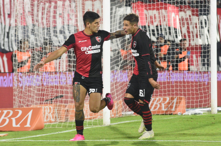 Newell's 2 Godoy Cruz 0