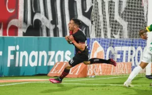 Newell's consiguió una gran victoria ante Defensa