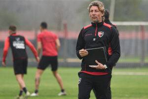 Newell's recibe a Central Córdoba