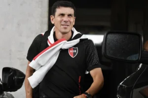 Newell's juega su última oportunidad para pasar de ronda