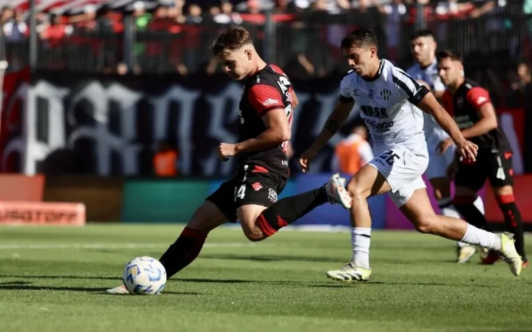 En caída libre: Newell's perdió con Central Córdoba por 3 a 2