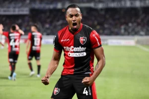 Willer Ditta se marcha de Newell's