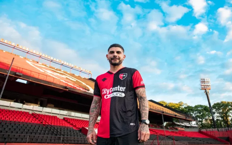 La Lepra oficializó la vuelta de Ever Banega al club