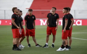 Newell's recibe a Huracán, el escolta