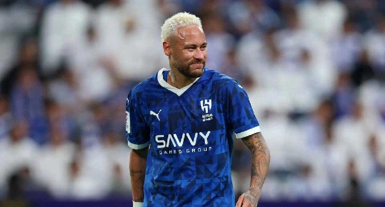 Neymar volvió a jugar hace poco después de un año de inactividad y al parecer dejará Arabia Saudita para volver al Santos, que ascendió a primera.