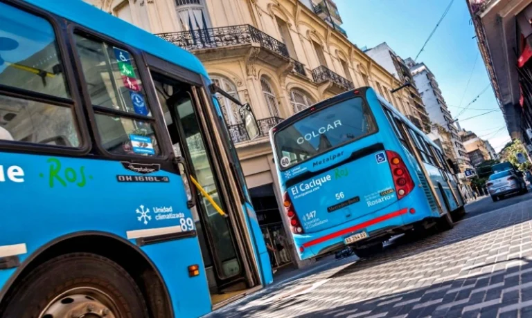 Desde octubre aumenta el boleto de colectivos en la ciudad.