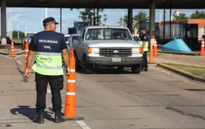 Operativo Retorno se realizan controles en Rosario y Santa Fe