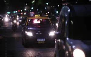 Otra noche sin taxis en Rosario