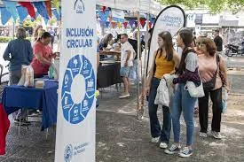 PLAZA DE LOS CUIDADOS EN PLAZA ALBERDI