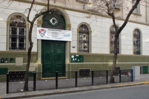 experimento en química dejó alumnos heridos en Palermo