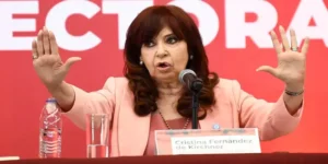 Para Cristina, "hay que reformar la Constitución"