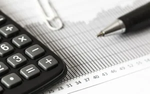 Por el fin del Impuesto PAIS caerá la recaudación fiscal