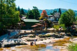 Por qué los argentinas eligen pueblos chicos durante las vacaciones de invierno