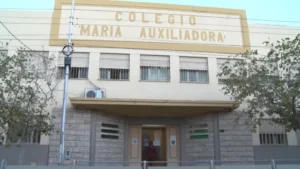 Preocupación en la escuela María Auxiliadora por una bala dentro de un aula