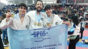 Dos jóvenes rosarinos participaron del Mundial de Taekwondo