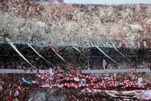 Prohíben los papelitos en las canchas de Buenos Aires