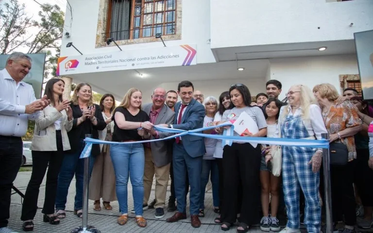 Provincia abrió un centro para tratar adicciones en Rosario