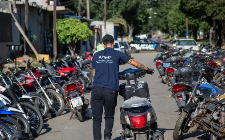 Provincia retiró unos 2.500 vehículos que estaban abandonados en comisarías