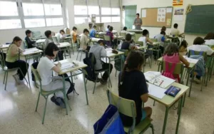 Provincia y docentes inician una discusión salarial que promete ser compleja
