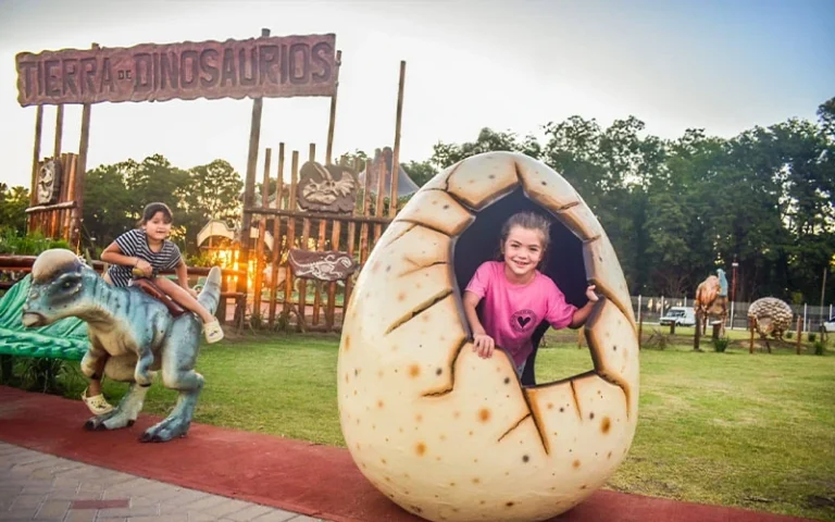 Puerto General San Martín suma un parque jurásico para los niños,