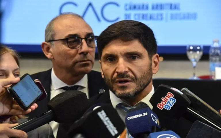 Pullaro anunció que la Convención Constituyente comenzará el 14 de julio