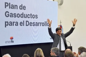 Pullaro anunció una inversión de $ 196 mil millones en un histórico plan de gasoductos