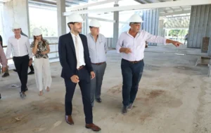 Pullaro visita avances de obras en Santa Fe