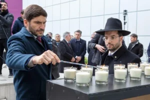 El compromiso de Pullaro con la AMIA