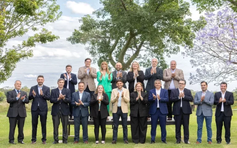 Pullaro reunió a su futuro gabinete en Cayastá