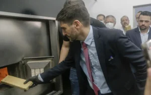 Pullaro “Trabajando juntos le vamos a seguir marcando la cancha a los delincuentes y vamos a poner orden a la Argentina”
