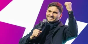 Pullaro viaja a Estados Unidos