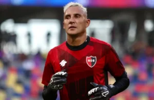 Pumas de México insiste con Keylor Navas