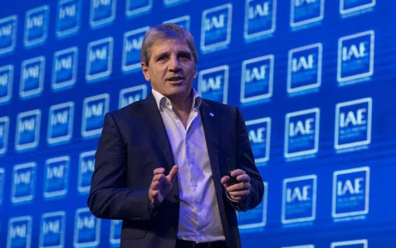 Pymes cruzan a Caputo por sus críticas a la industria