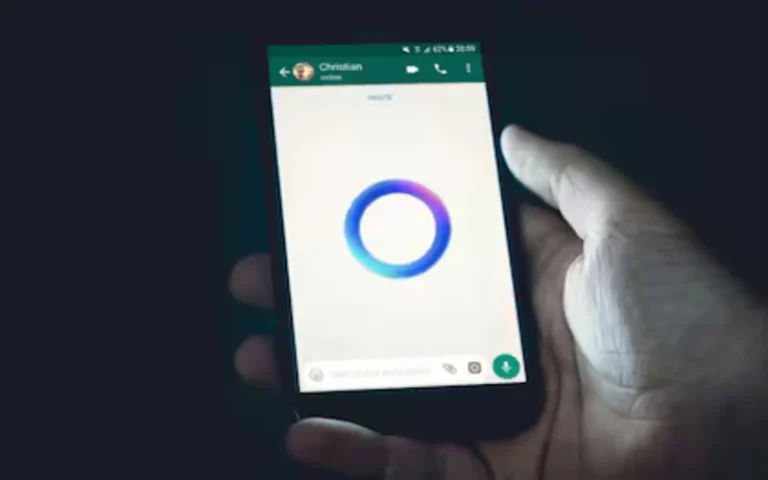 ¿Qué es Meta AI el nuevo botón de WhatsApp?