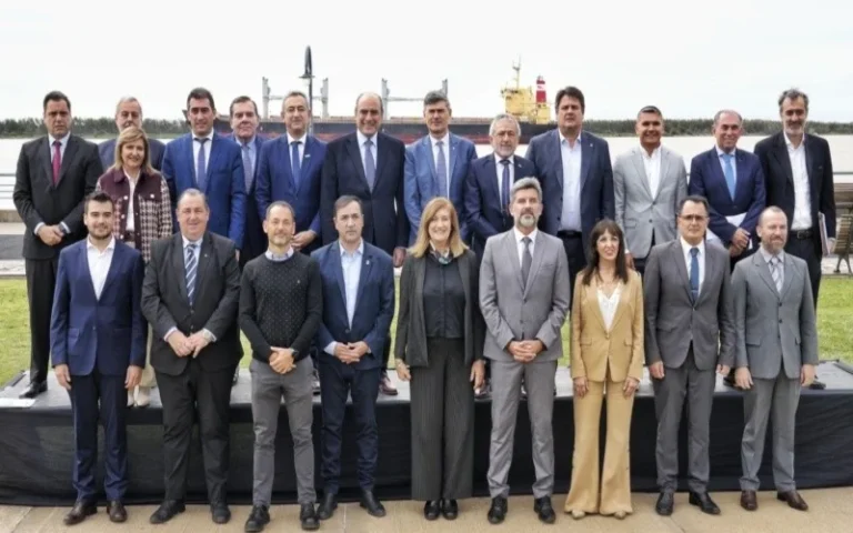 ¿Qué pasó en la cumbre de intendentes en Rosario?