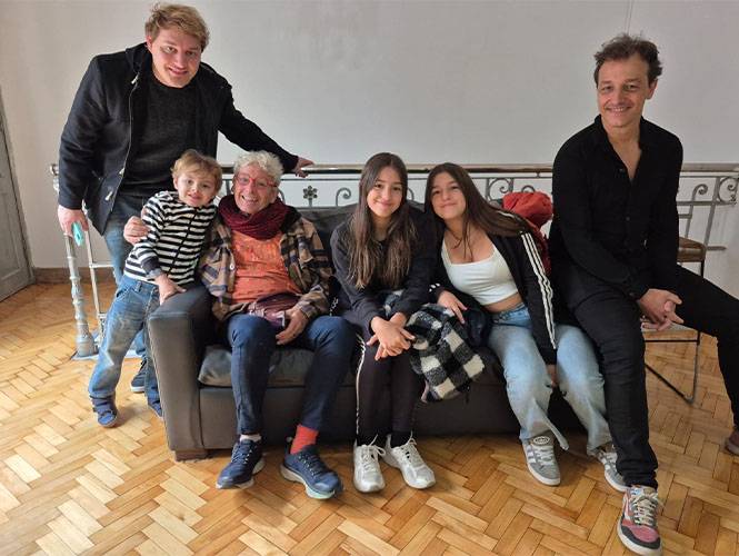 Queríamos juntarnos para hacer algo juntos otra vez con la familia.