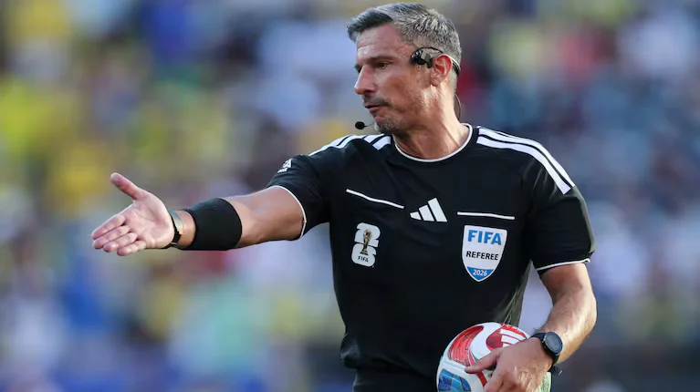 ¿Quién es Slavko Vinčić, árbitro de Argentina vs España?