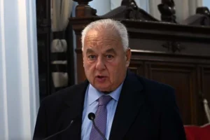 Rafael Gutiérrez presidirá la Corte Suprema de Santa Fe hasta su renuncia