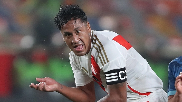 Se trata de Renato Tapia, mediocampista titular de la selección de Perú que anunció que no participará del certamen por un conflicto con la federación de su país.