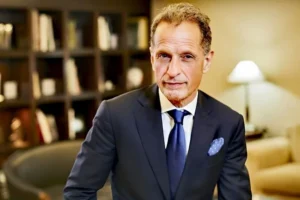 Renunció Claudio Belocopitt, presidente de la Unión Argentina de Salud