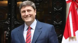 Renunció el vicecanciller Eduardo Bustamante